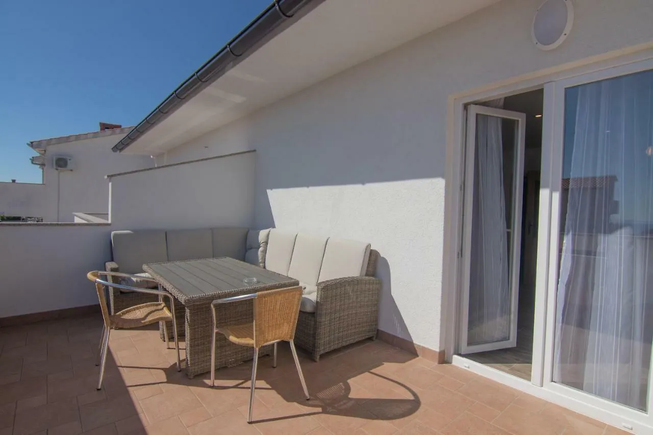 Apartmani Bistricic Krk Croatia